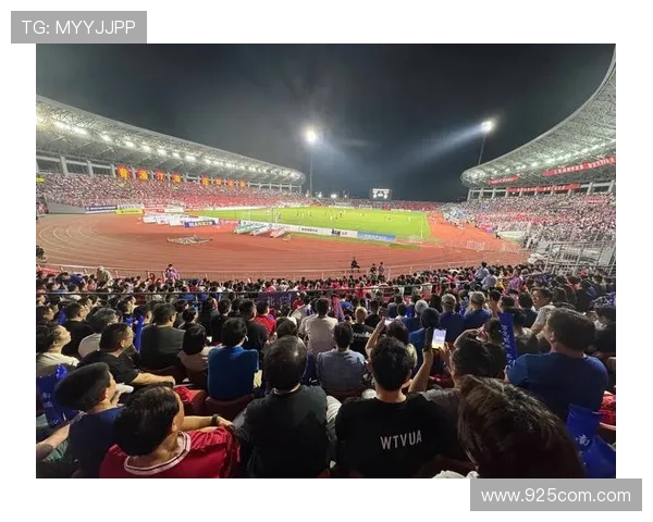 苏超南通队成立授旗仪式 李贤成继续担任队长 苏超南通队成立授旗仪式 李贤成继续担任队长